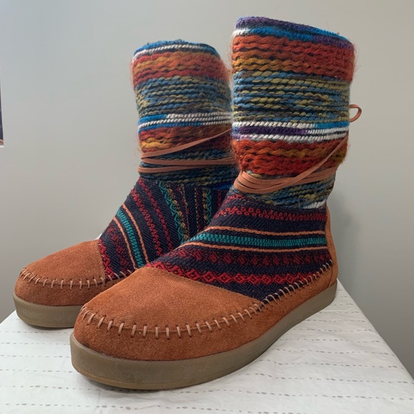 Toms Shoes - TOMS Women’s Nepal Multi-Color Ankle Boot Toms Shoes - TOMS Women’s Nepal Multi-Color Ankle Boot